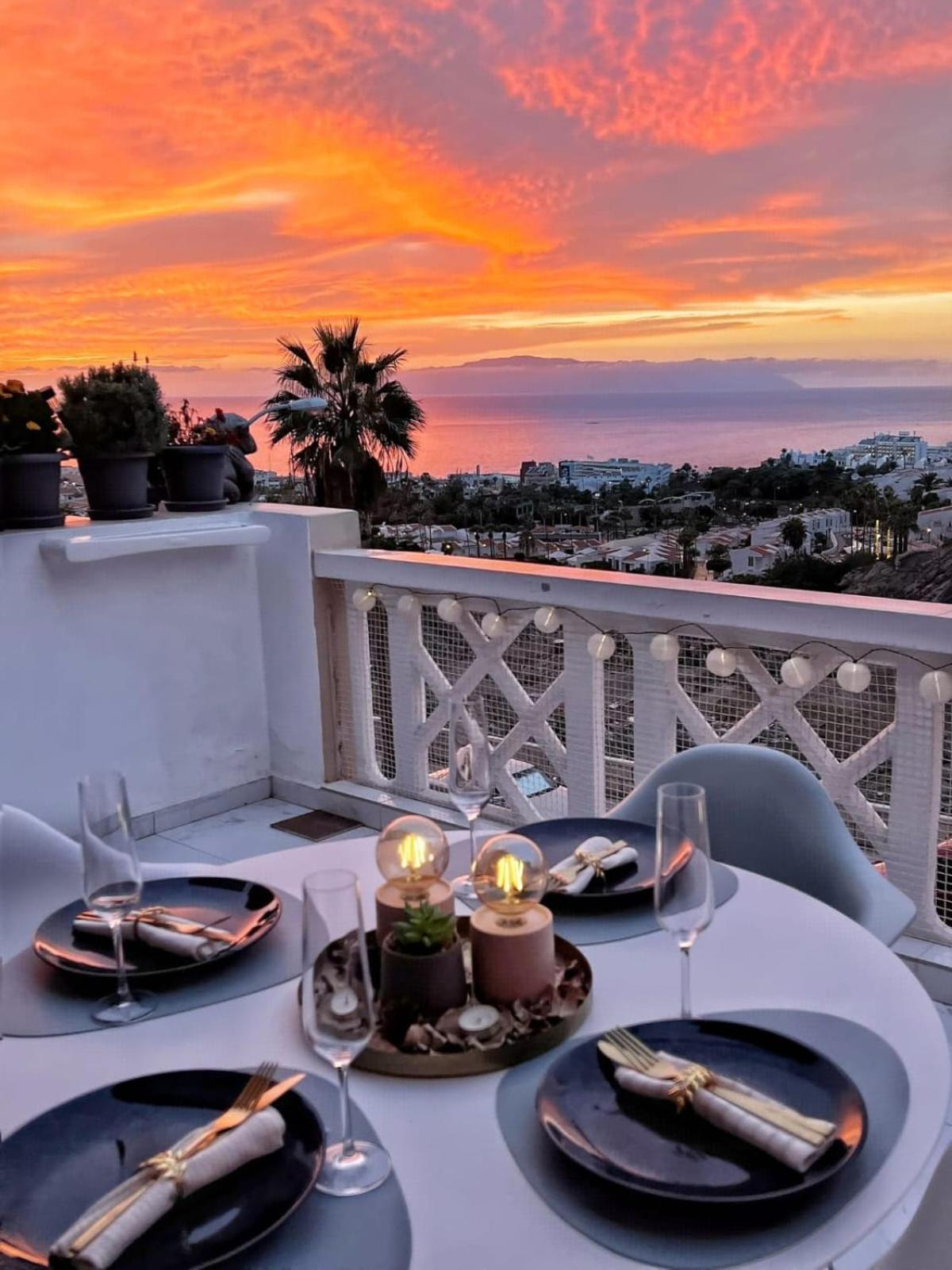 Appartement Sunshine Escape With Ocean View à Costa Adeje  Extérieur photo