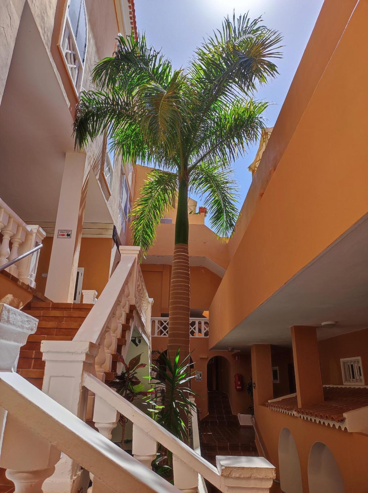 Appartement Sunshine Escape With Ocean View à Costa Adeje  Extérieur photo